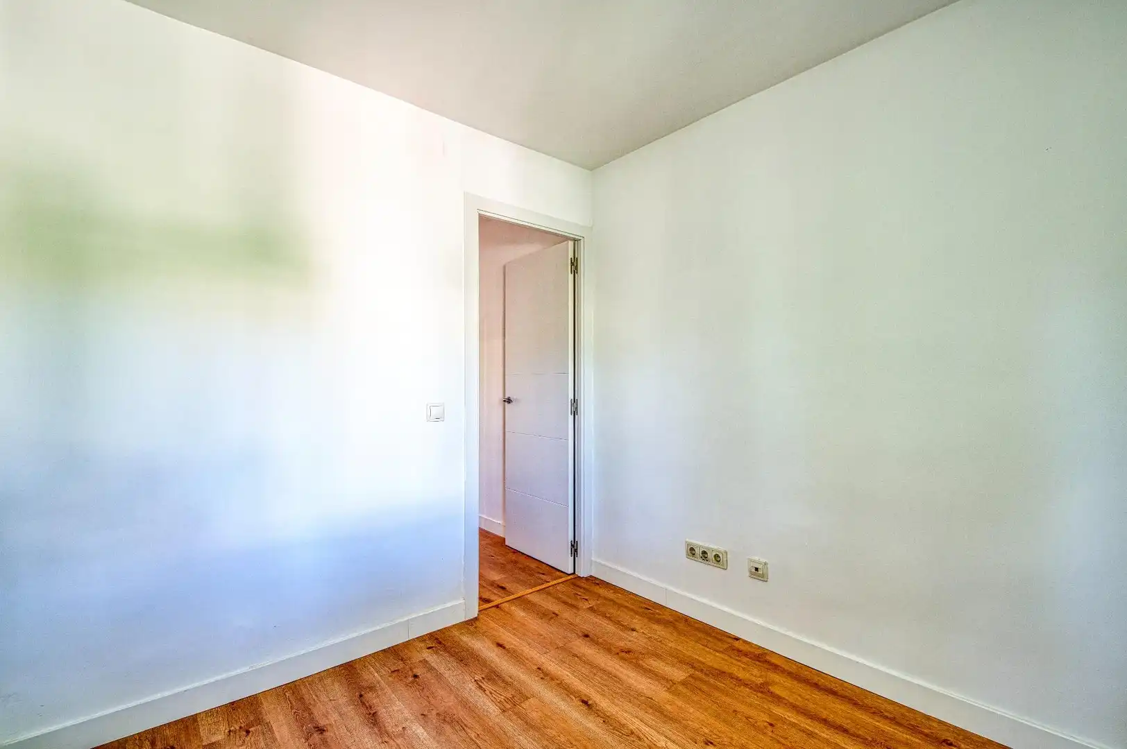 Bedroom of Flat for sale in Madrid