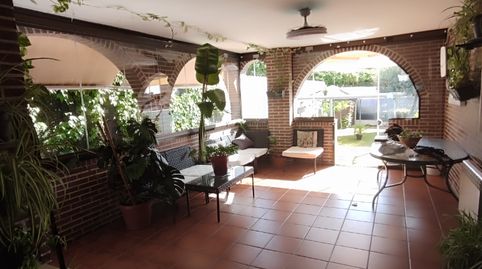 Foto 3 de Casa adosada en venta en Calle Cisne, Los Villares, Arganda del Rey