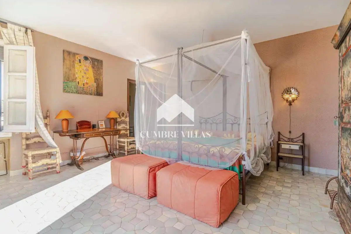 Habitación de Casa o chalet en venta en Salobreña con Calefacción, Jardín privado y Terraza