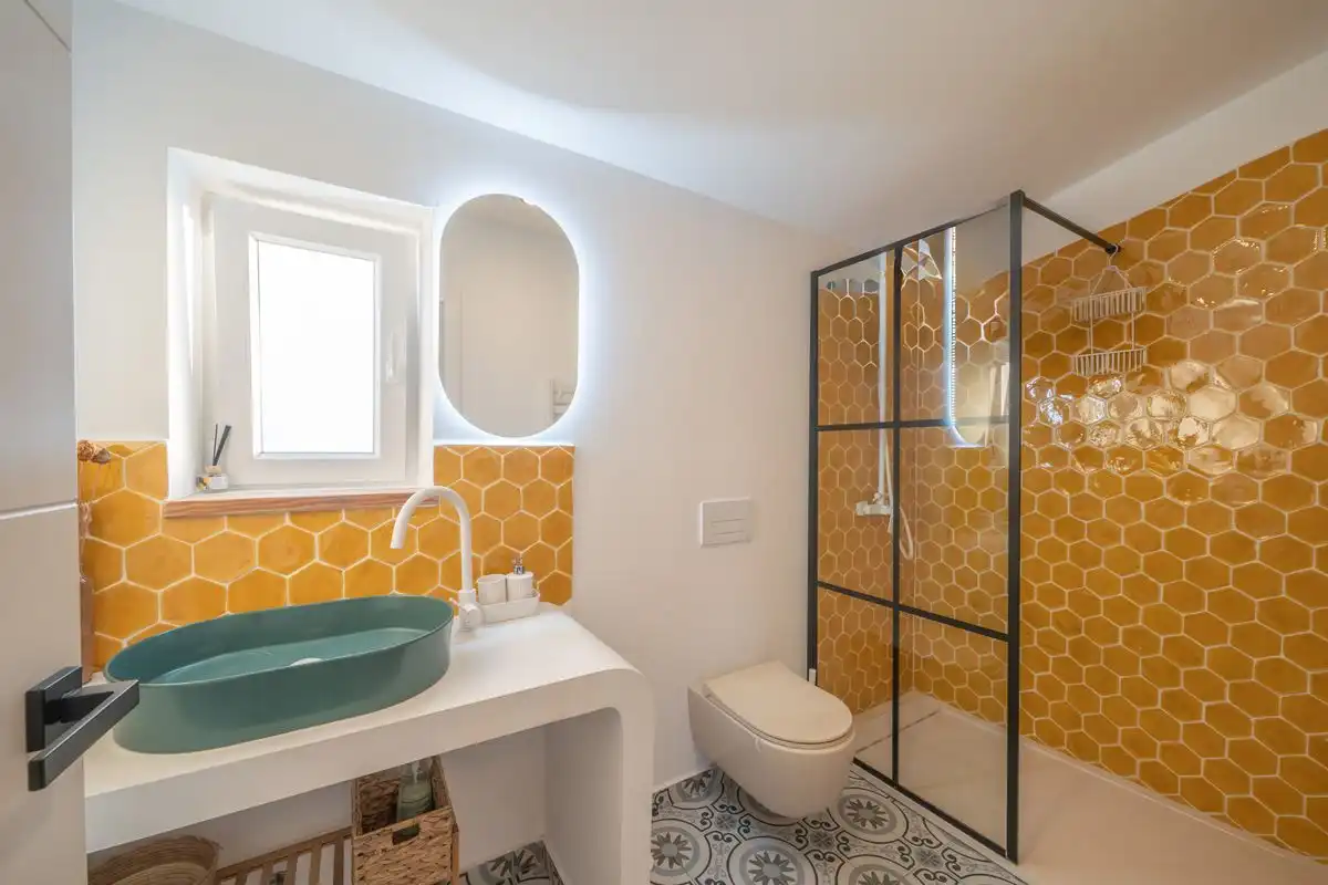 Bathroom of Houses for sale in Oliva  with Air Conditioner, Heating and Private garden