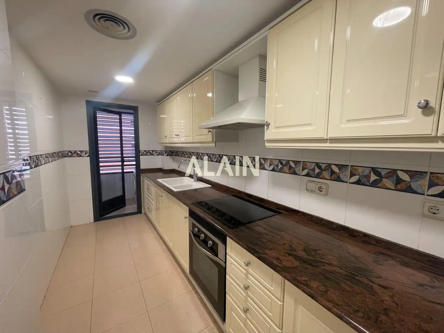 Wohnung mit Aufzug zum Verkauf in Camins al Grau, imagen 9