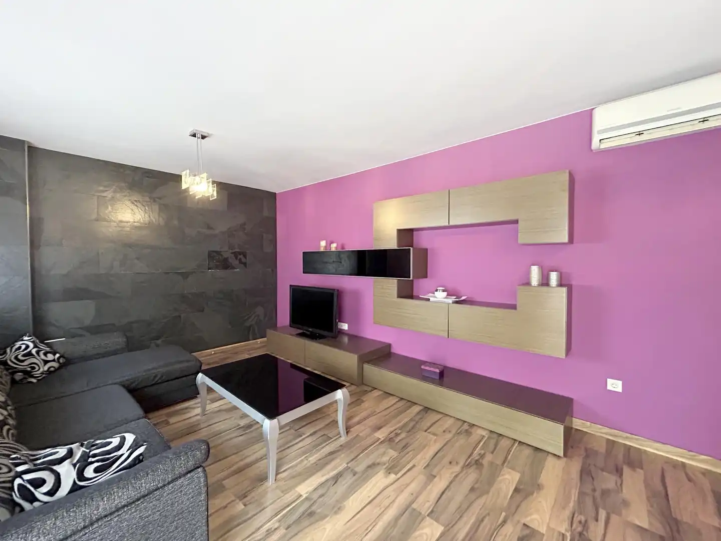 Sala de estar de Piso en venta en Monforte del Cid con Aire acondicionado, Calefacción y Alarma