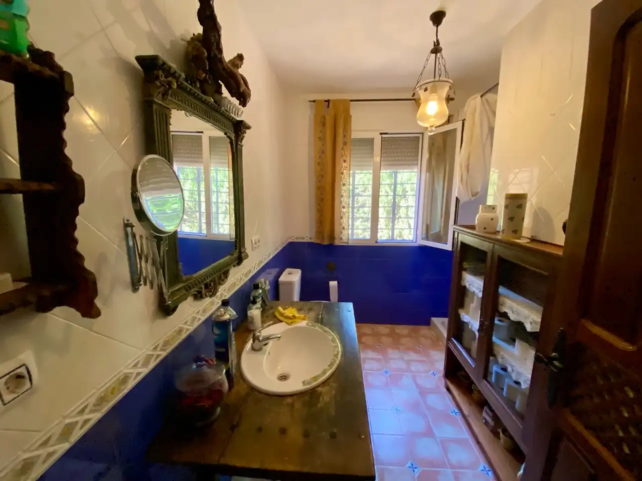 Baño de Casa o chalet en venta en Fernán Caballero con Aire acondicionado, Jardín privado y Trastero