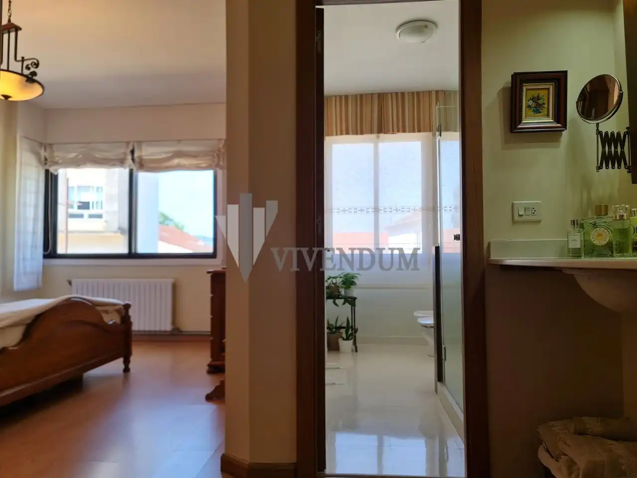 Habitación de Piso en venta en Tomiño con Calefacción, Terraza y Balcón