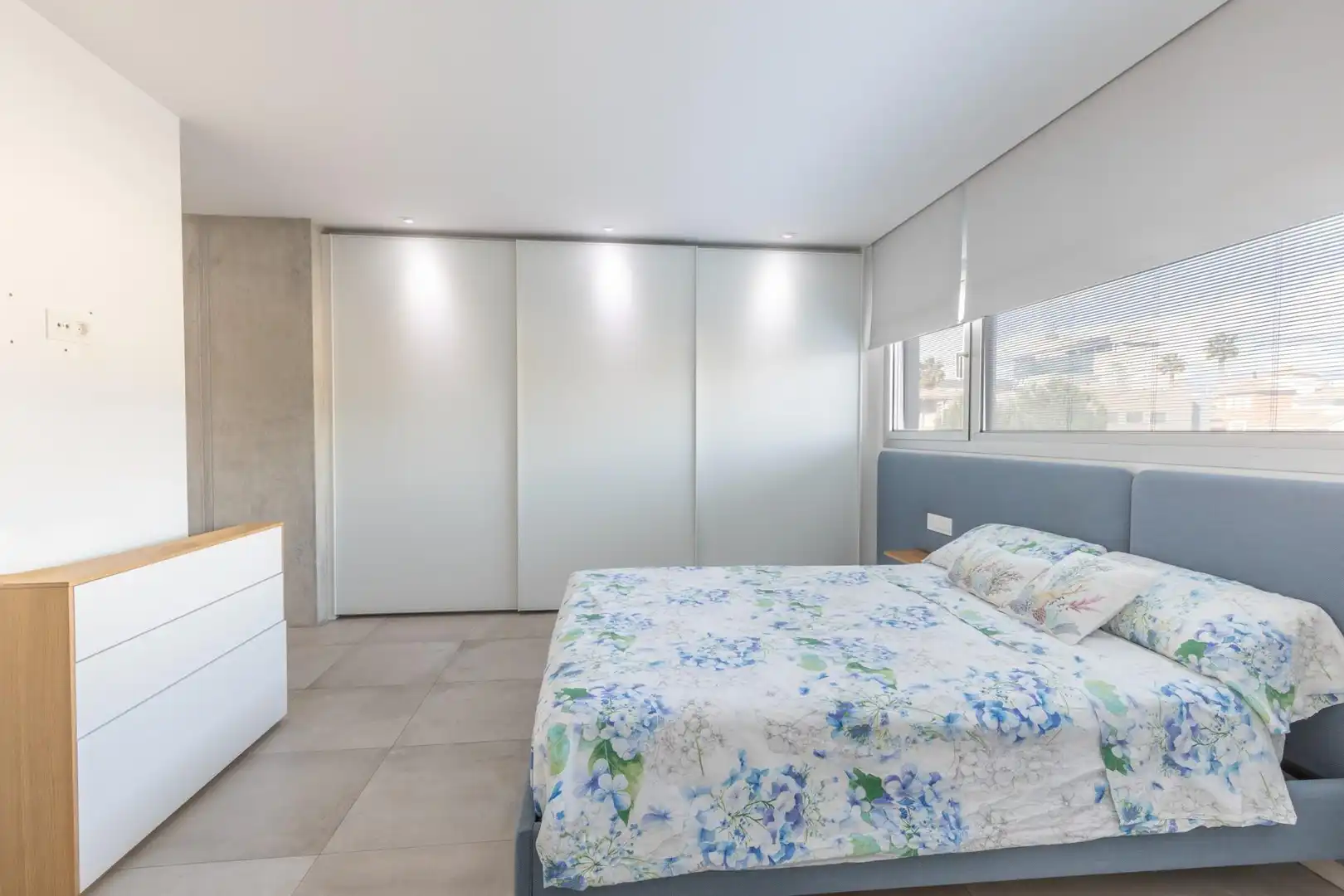 Dormitori de Casa o xalet en venda en Granada amb Calefacció, Jardí privat i Terrassa