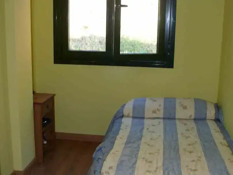 Bedroom of Flat for rent in Cangas del Narcea  with Furnished and Balcony