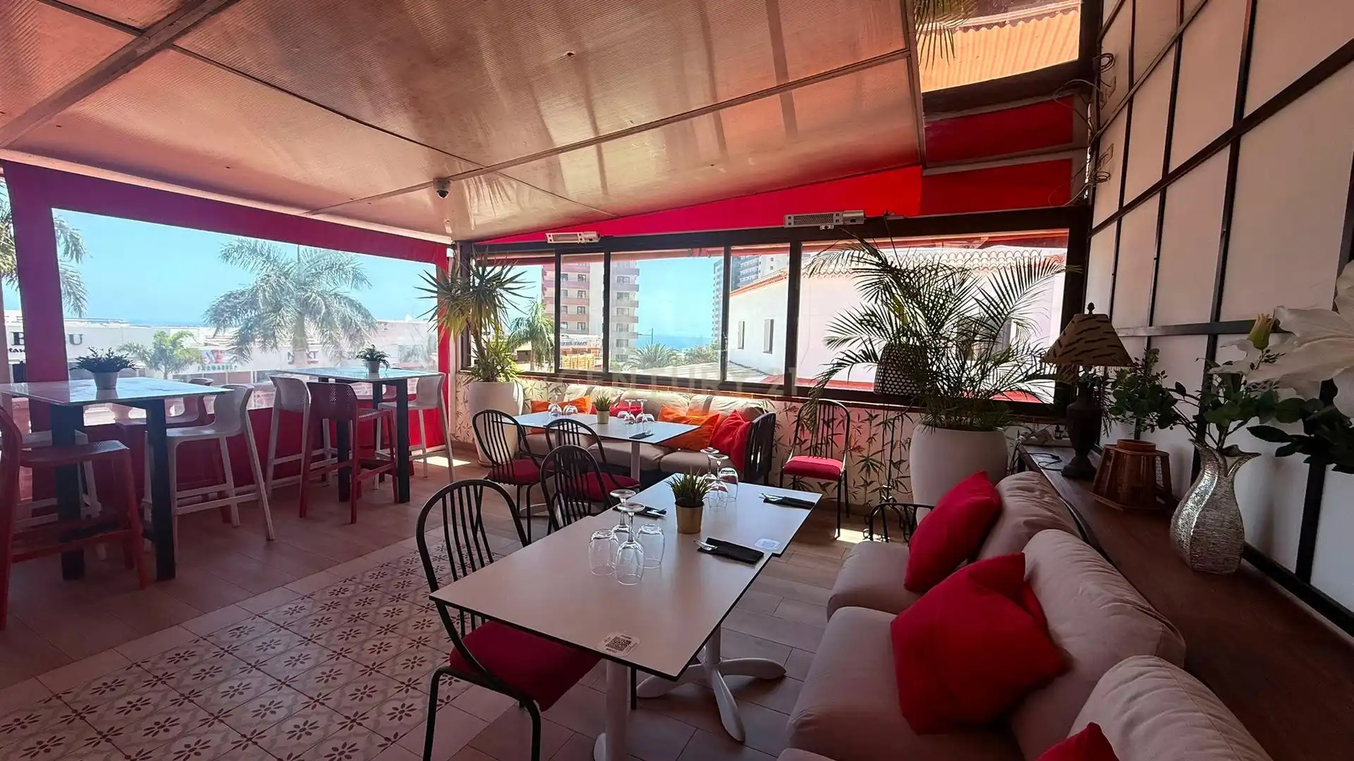 Commercial properties for sale in Calle Aljibe, 22, Adeje, Spain, 22, Callao Salvaje - Playa Paraíso