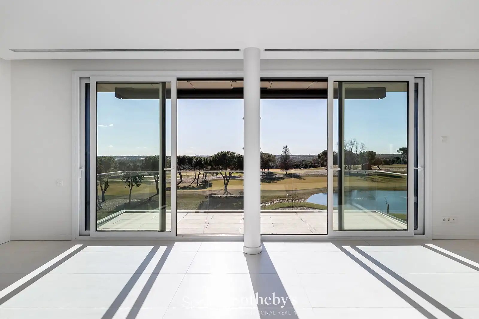 Vista exterior de Ático de alquiler en Pozuelo de Alarcón con Aire acondicionado, Terraza y Trastero