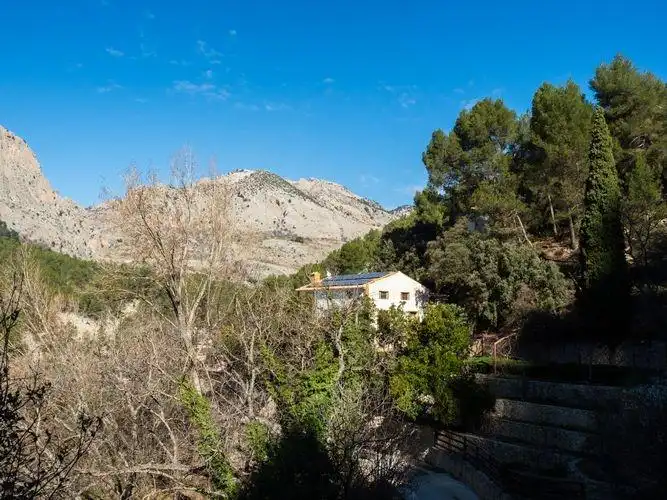 Vista exterior de Casa o chalet en venta en Castril con Calefacción, Jardín privado y Parquet