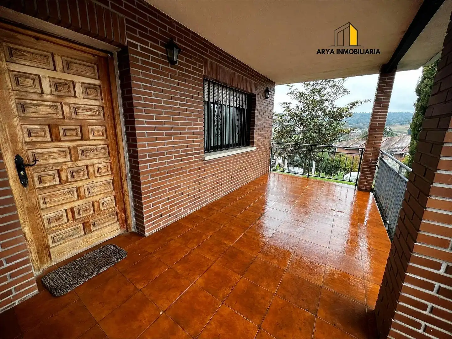 Vista exterior de Casa o chalet en venta en Galápagos con Jardín privado, Terraza y Trastero