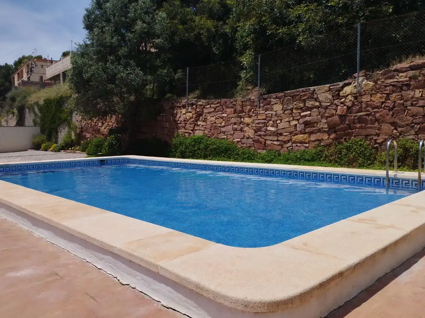 Piscina de Casa o xalet en venda en Serra amb Piscina i Balcó