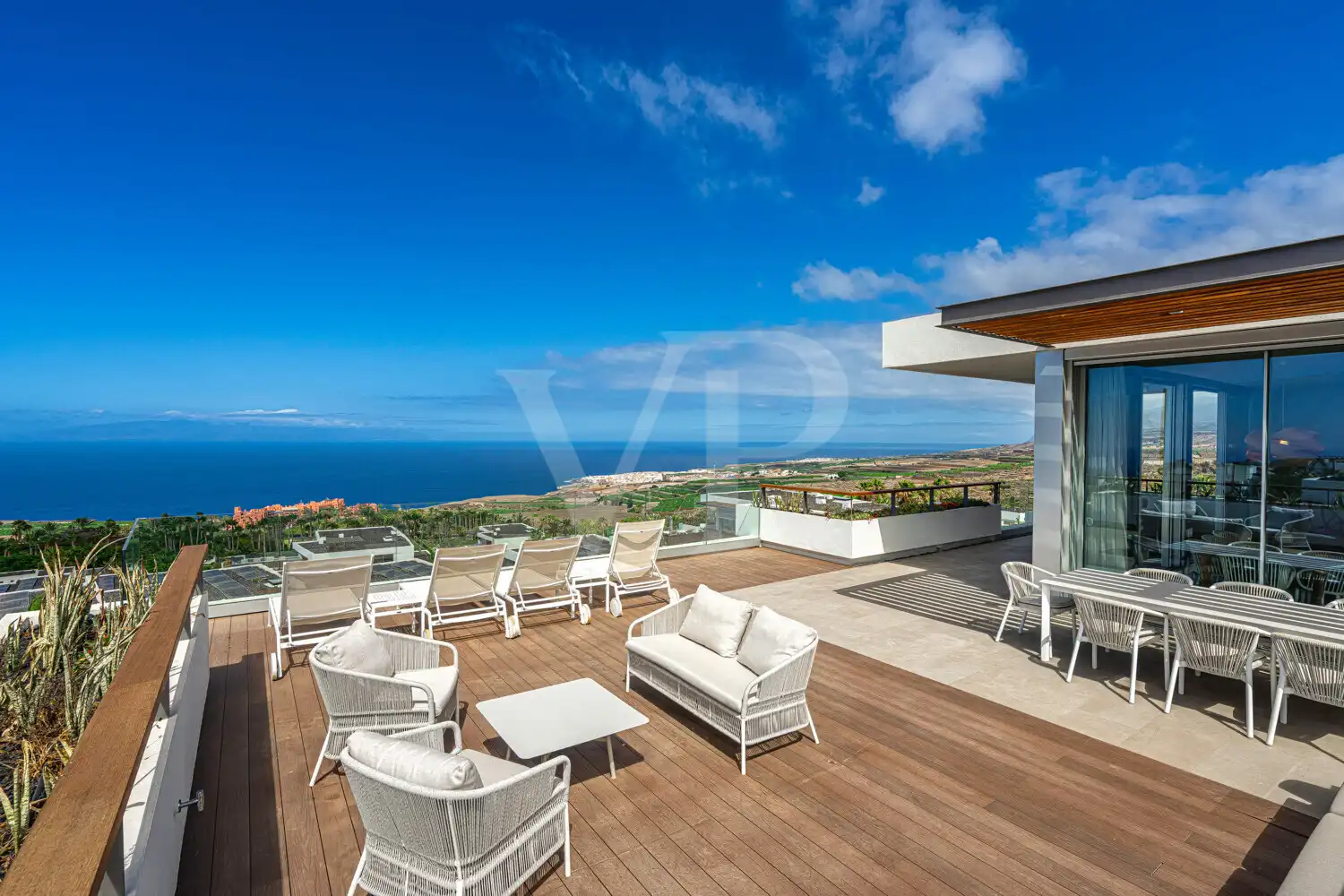 Terrasse von Dachboden zum Verkauf in Guía de Isora mit Klimaanlage, Terrasse und Balkon