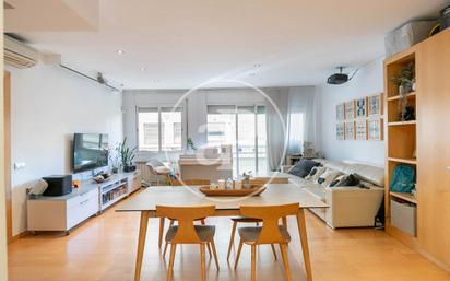 Sala d'estar de Pis en venda en  Barcelona Capital amb Aire condicionat i Calefacció