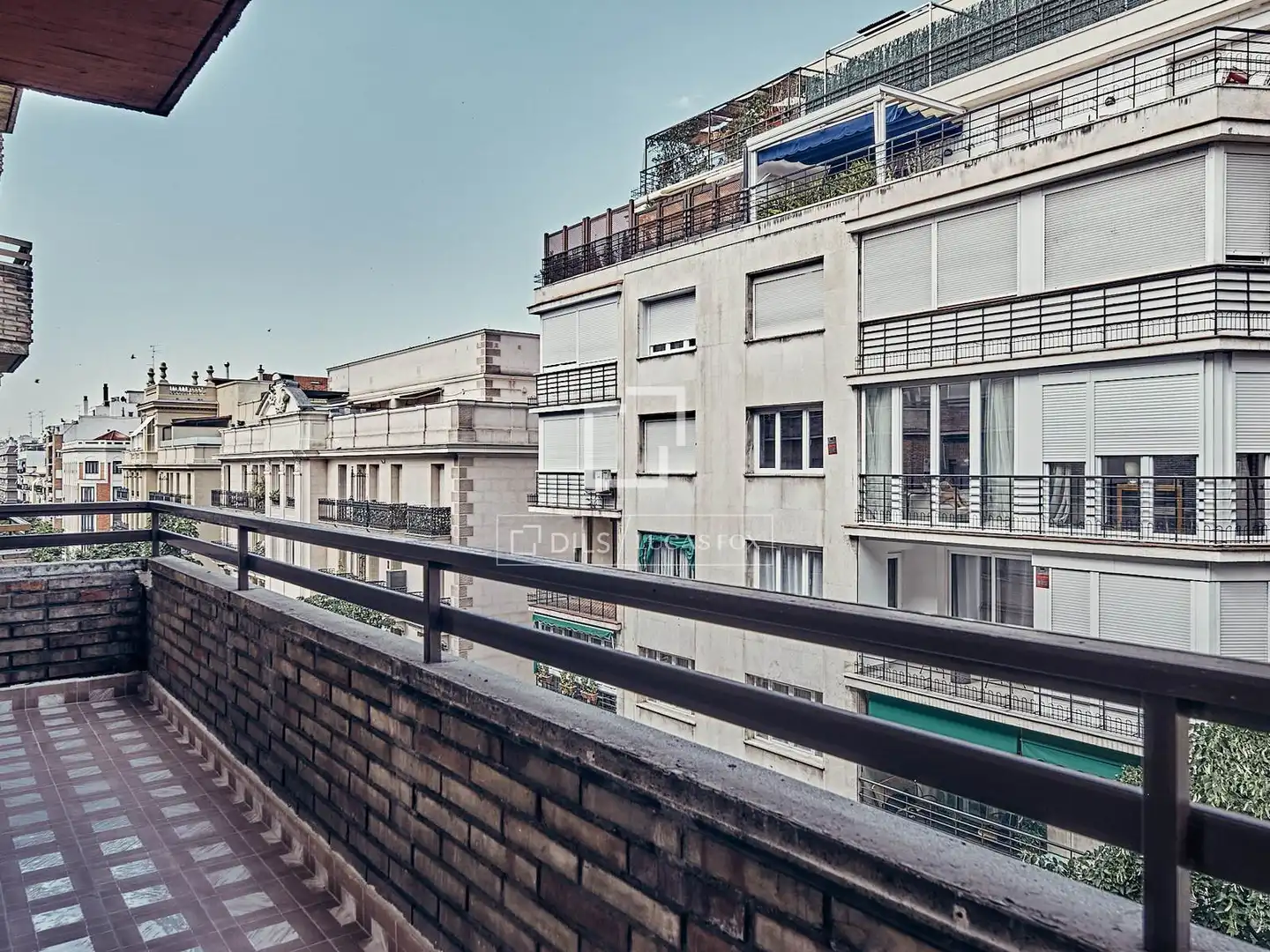 Vista exterior de Pis en venda en Madrid amb Aire condicionat, Calefacció i Parquet