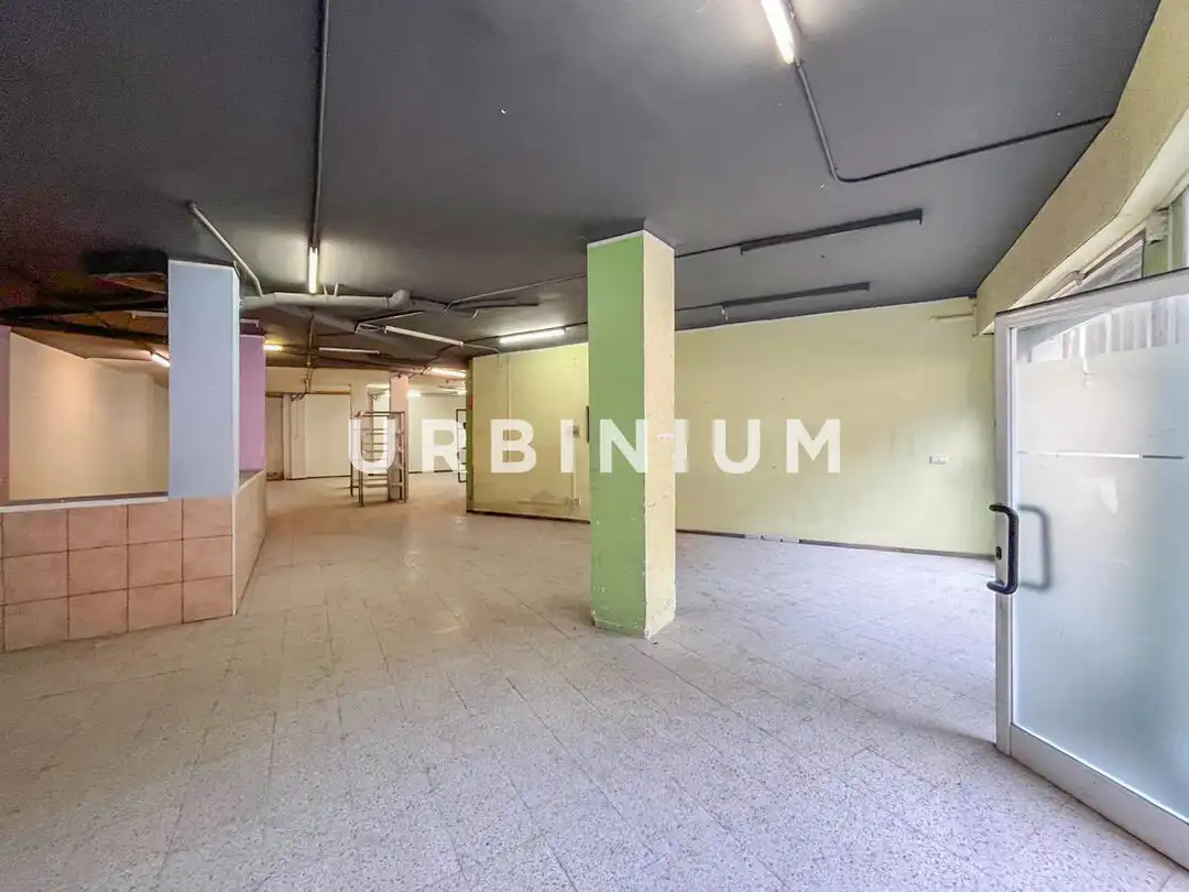 Local comercial en venda a Carrer d'en Narcís Monturiol, imagen 4