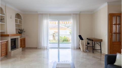 Foto 3 de Casa o xalet en venda a Avenida Lorenzo Morito Romero, 29, San Pedro de Alcántara pueblo, Málaga