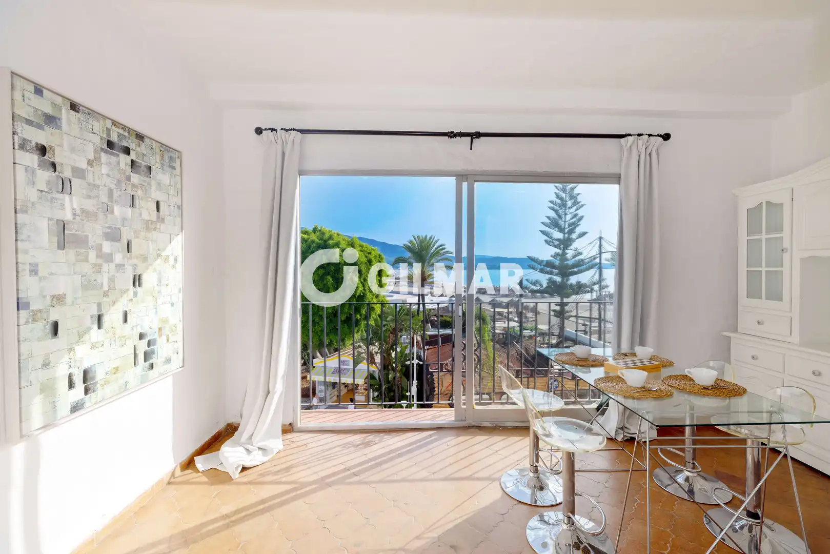 Flat with terrace for sale in Nueva Andalucía, imagen 6