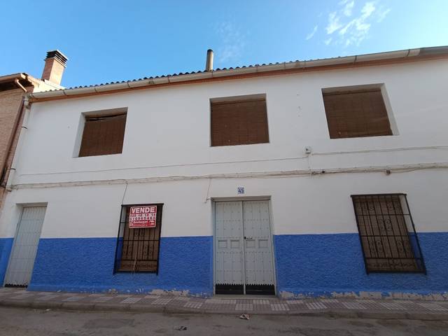 Casa-chalet en Venta en La Villa de Don Fadrique