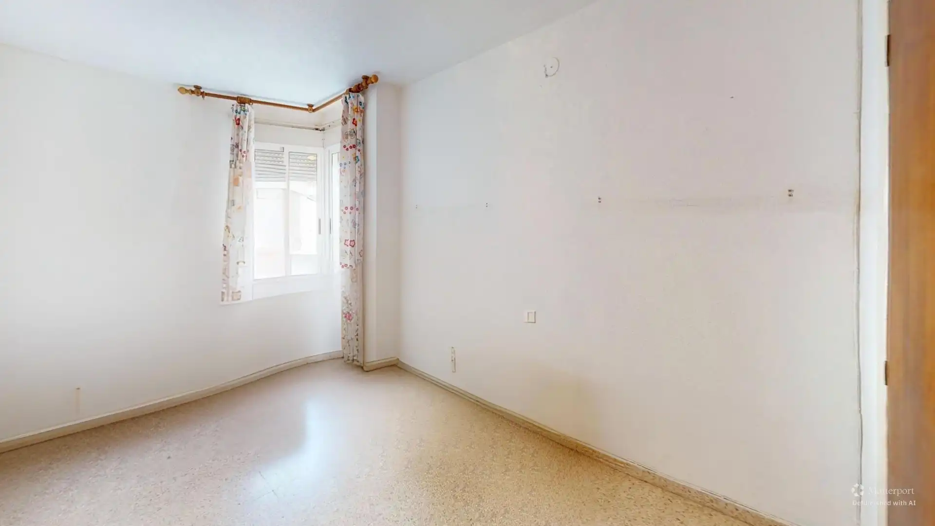 Habitación de Piso en venta en Pilar de la Horadada con Amueblado, Horno y Balcón