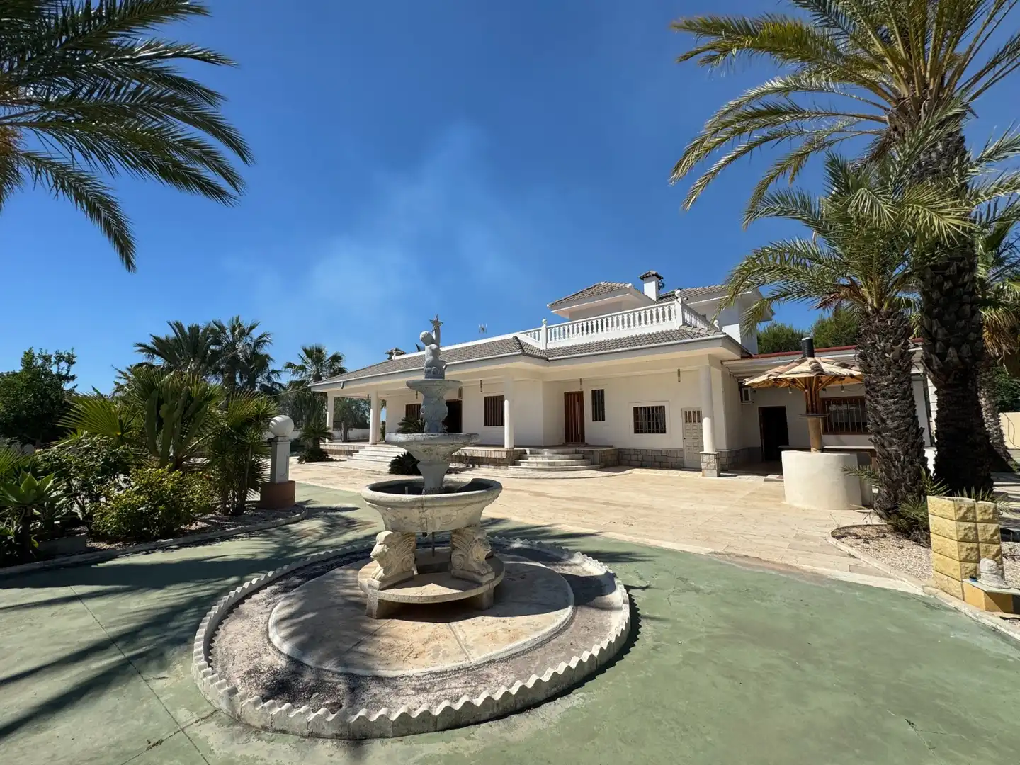 Vista exterior de Casa o chalet en venta en Elche / Elx con Aire acondicionado, Jardín privado y Terraza