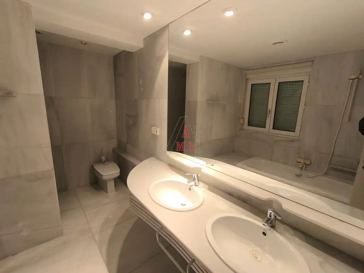 Bathroom of Houses for sale in León Capital   with Heating, Private garden and Terrace