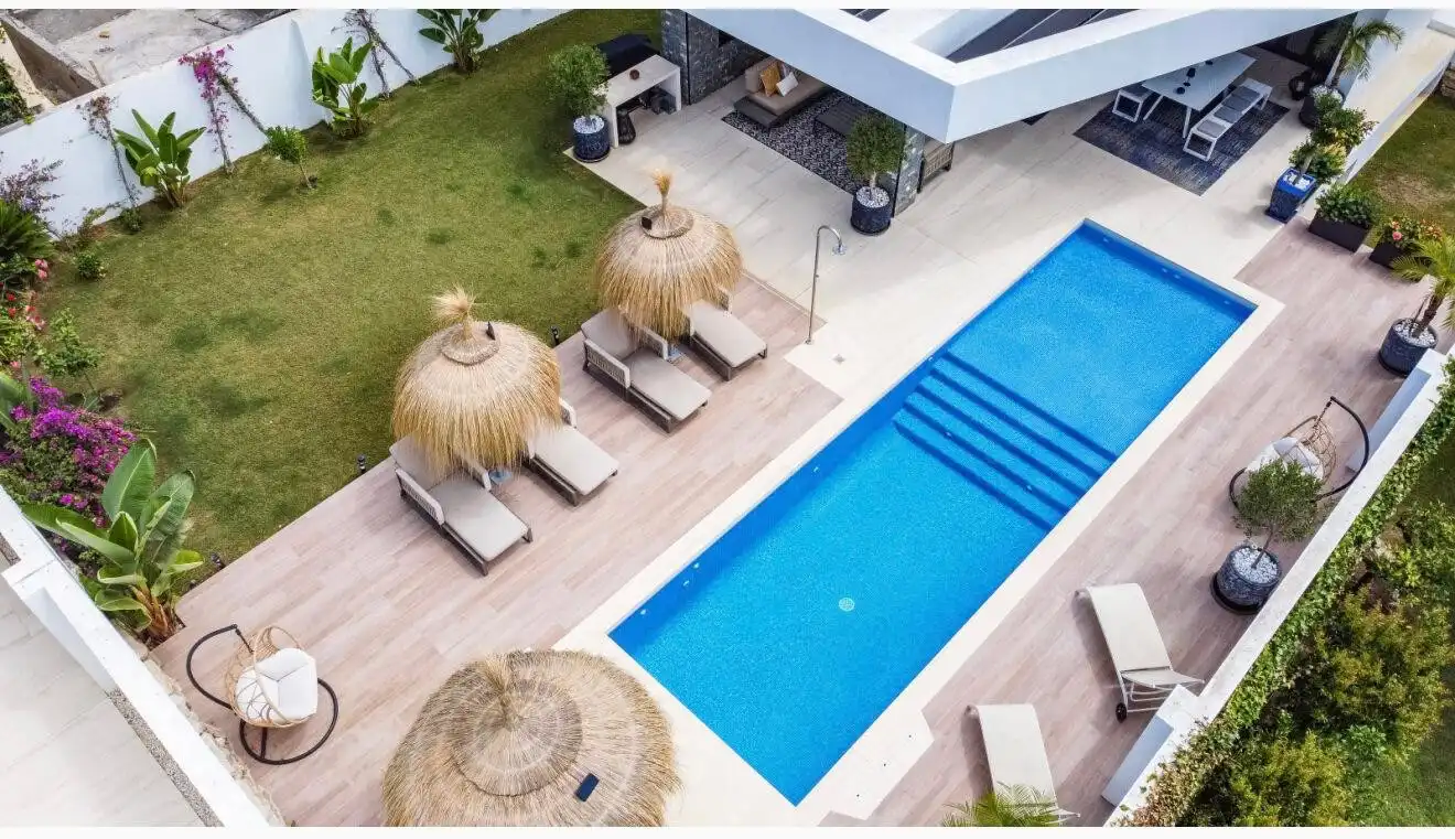 Piscina de Casa o xalet de lloguer en Marbella amb Aire condicionat, Jardí privat i Terrassa