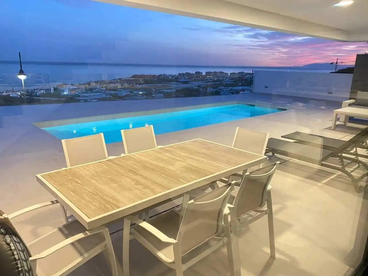 Terrassa de Casa o xalet en venda en Torrox amb Aire condicionat, Calefacció i Jardí privat