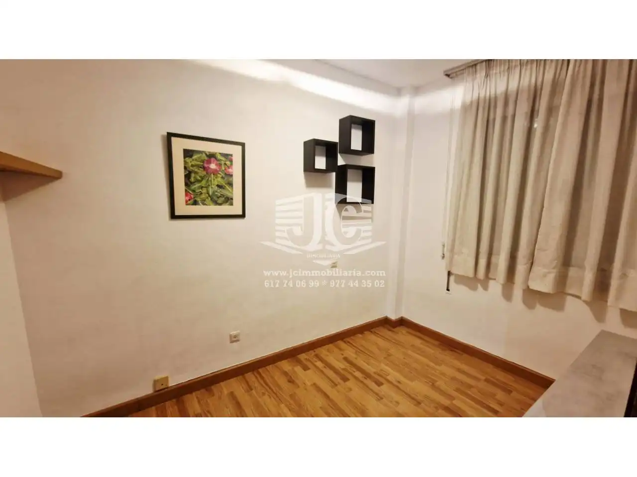 Piso de alquiler en Tortosa con Aire acondicionado, Parquet y Terraza