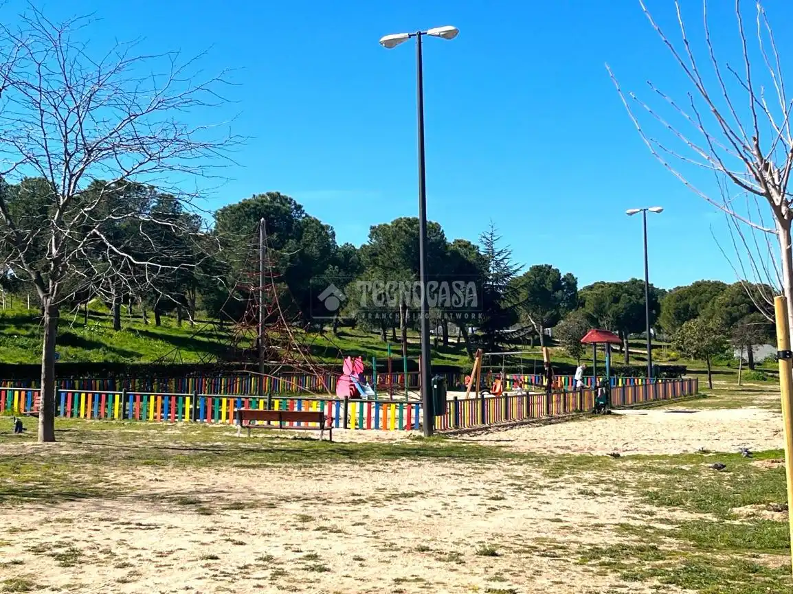 Einzelparkplatz zum Verkauf in Latina, imagen 10