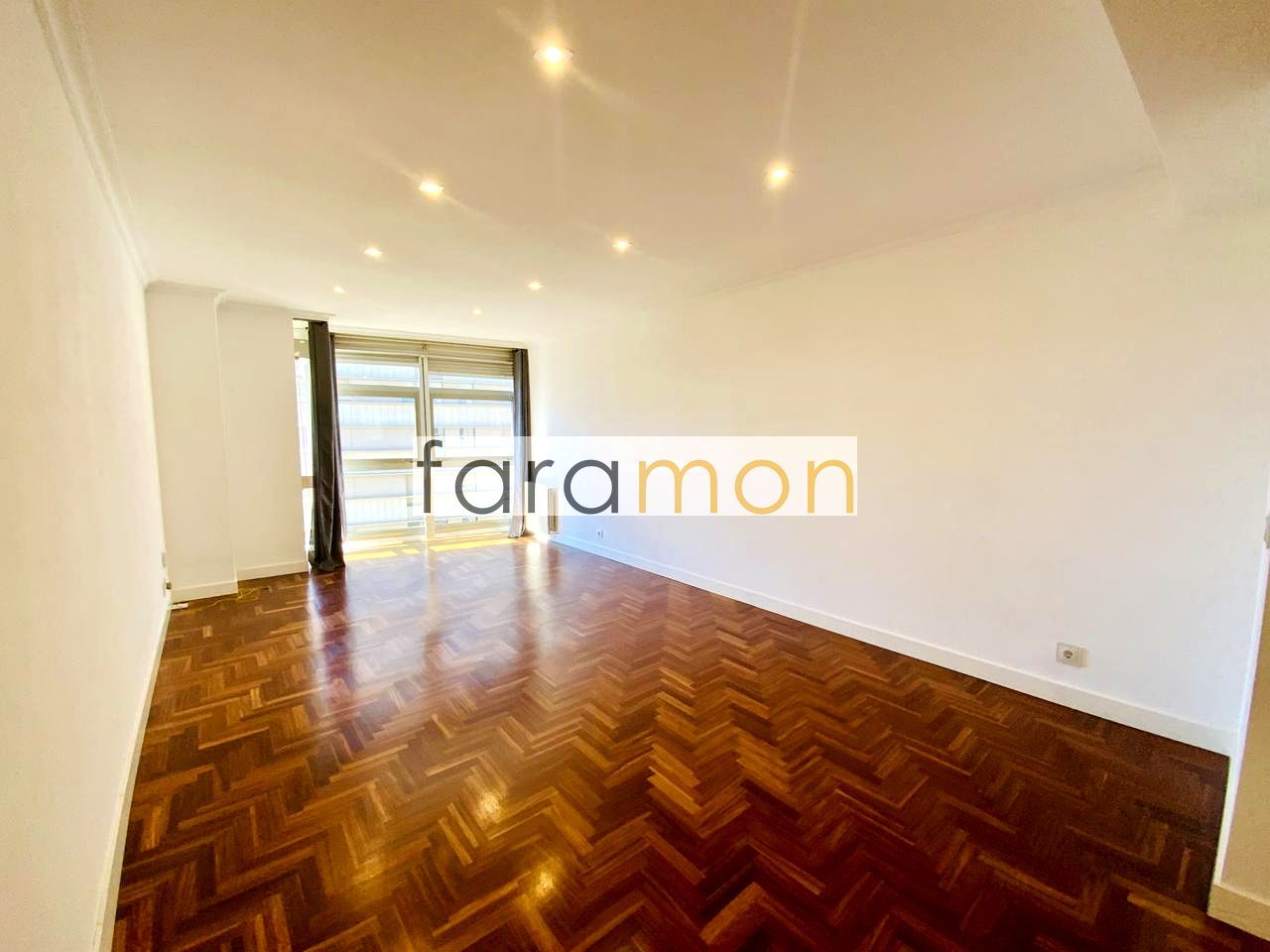 Exterior view of Flat for sale in Vigo   with Heating and Storage room