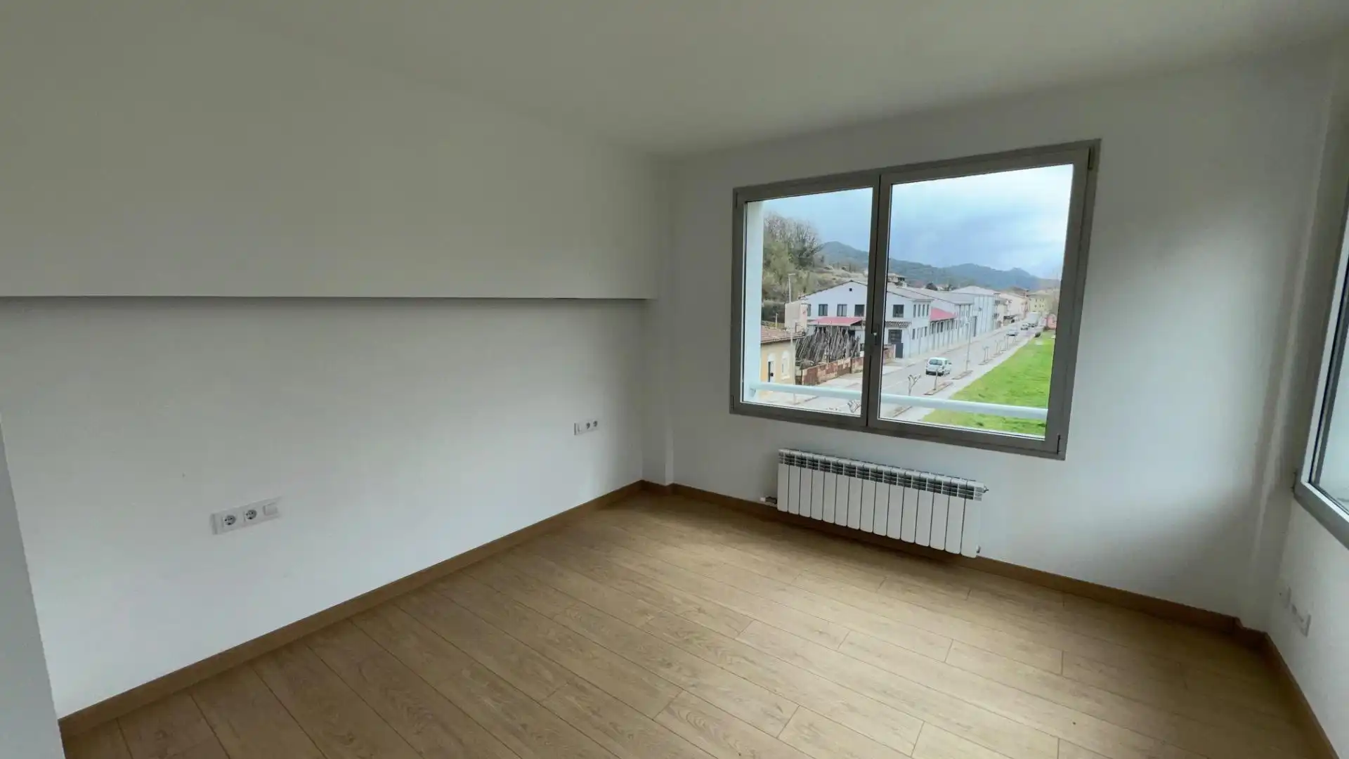 Habitación de Casa o chalet en venta en Sant Feliu de Pallerols con Parquet