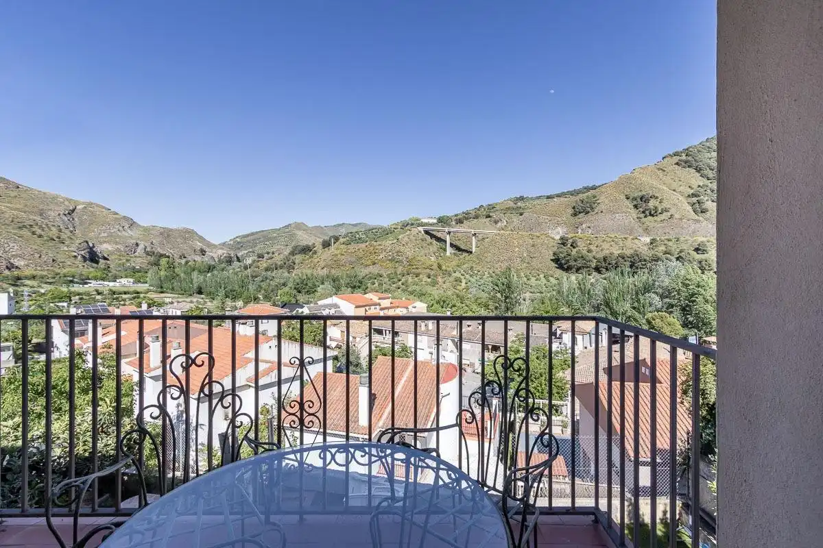Terrassa de Casa o xalet en venda en Pinos Genil amb Aire condicionat, Jardí privat i Terrassa