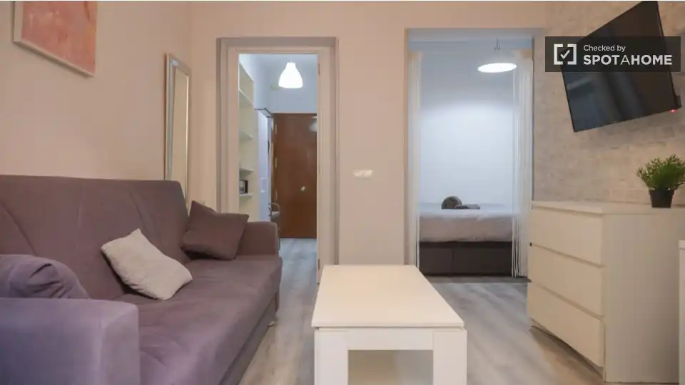 Appartamento con terrazza in affitto a Centro, imagen 2