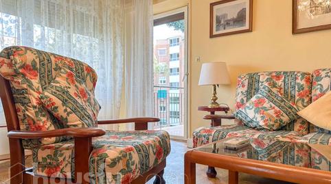 Foto 3 de Piso en venta en Pz. Virgen del Trabajo, ., Salvador, Madrid