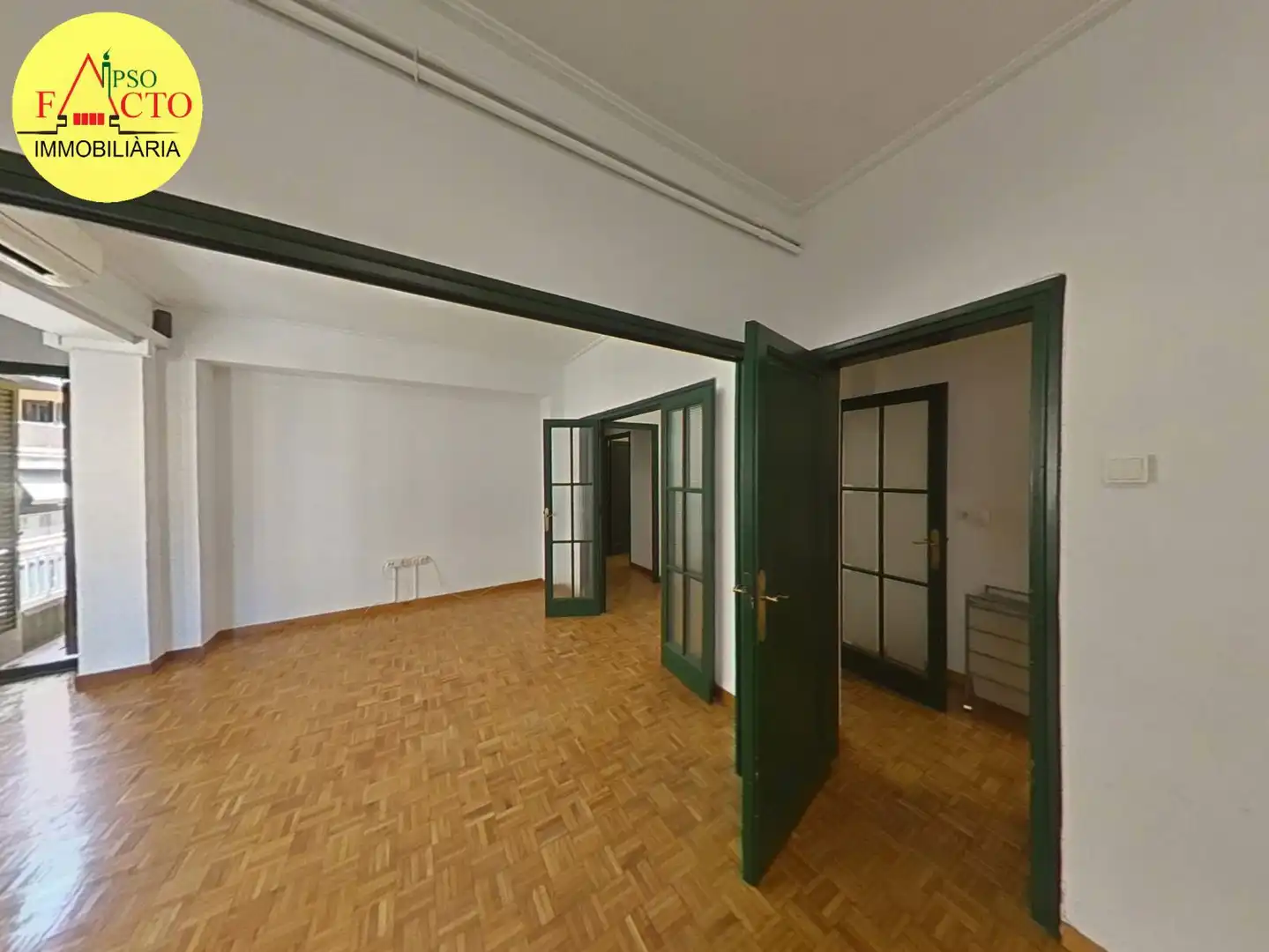 Piso en venta en Girona con Aire acondicionado, Calefacción y Parquet
