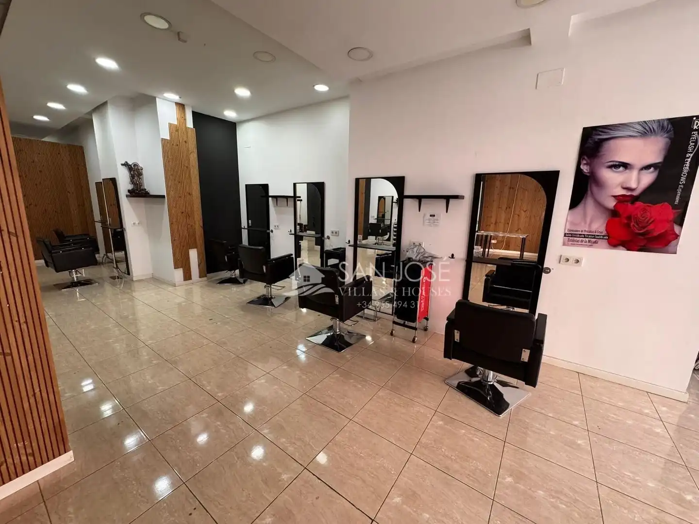 Local comercial en venda a Novelda, imagen 9
