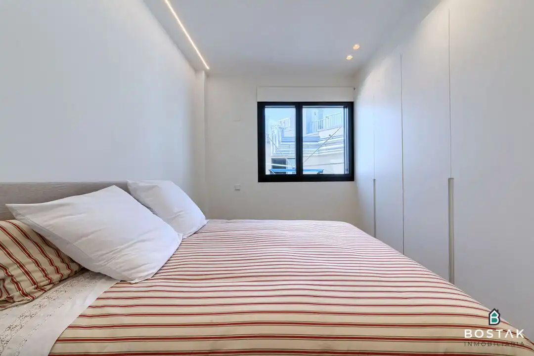Habitación de Ático de alquiler en Bilbao  con Calefacción, Terraza y Balcón