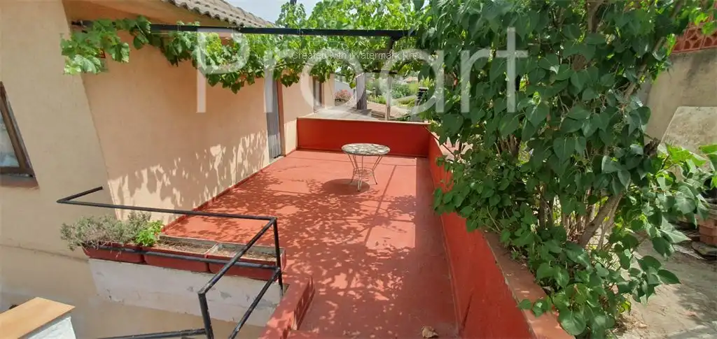 Casa amb jardí en venda a Vallgorguina, imagen 3