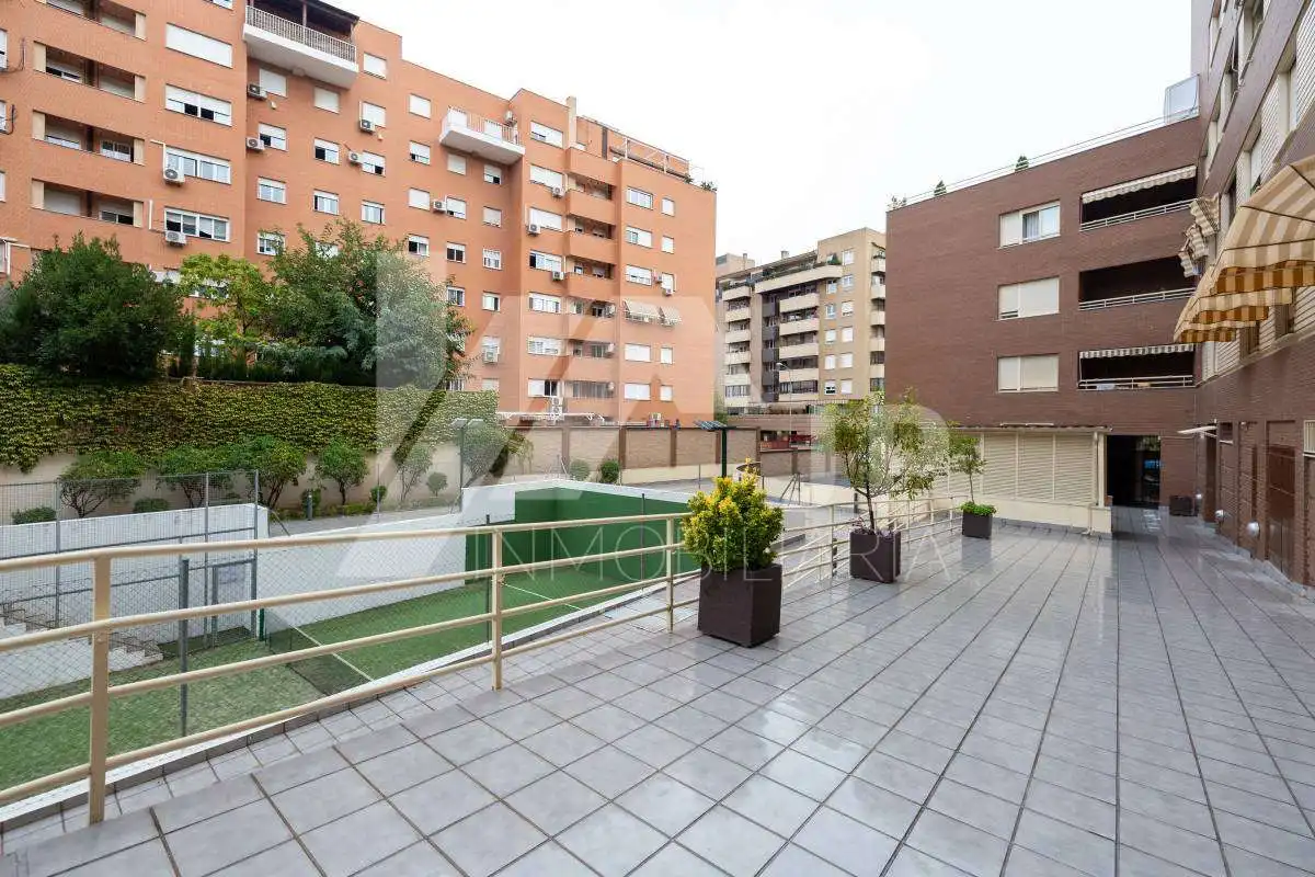 Piso con piscina en venta en Calle Cádiar 10, imagen 29