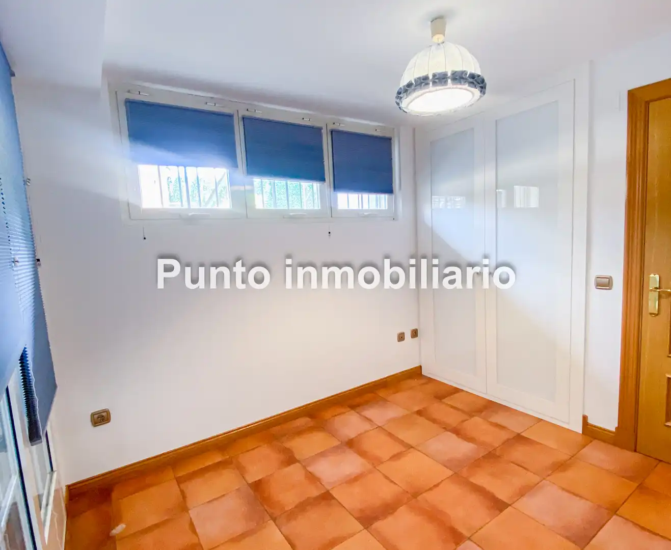 Casa adosada de alquiler en Valladolid con Aire acondicionado, Calefacción y Jardín privado