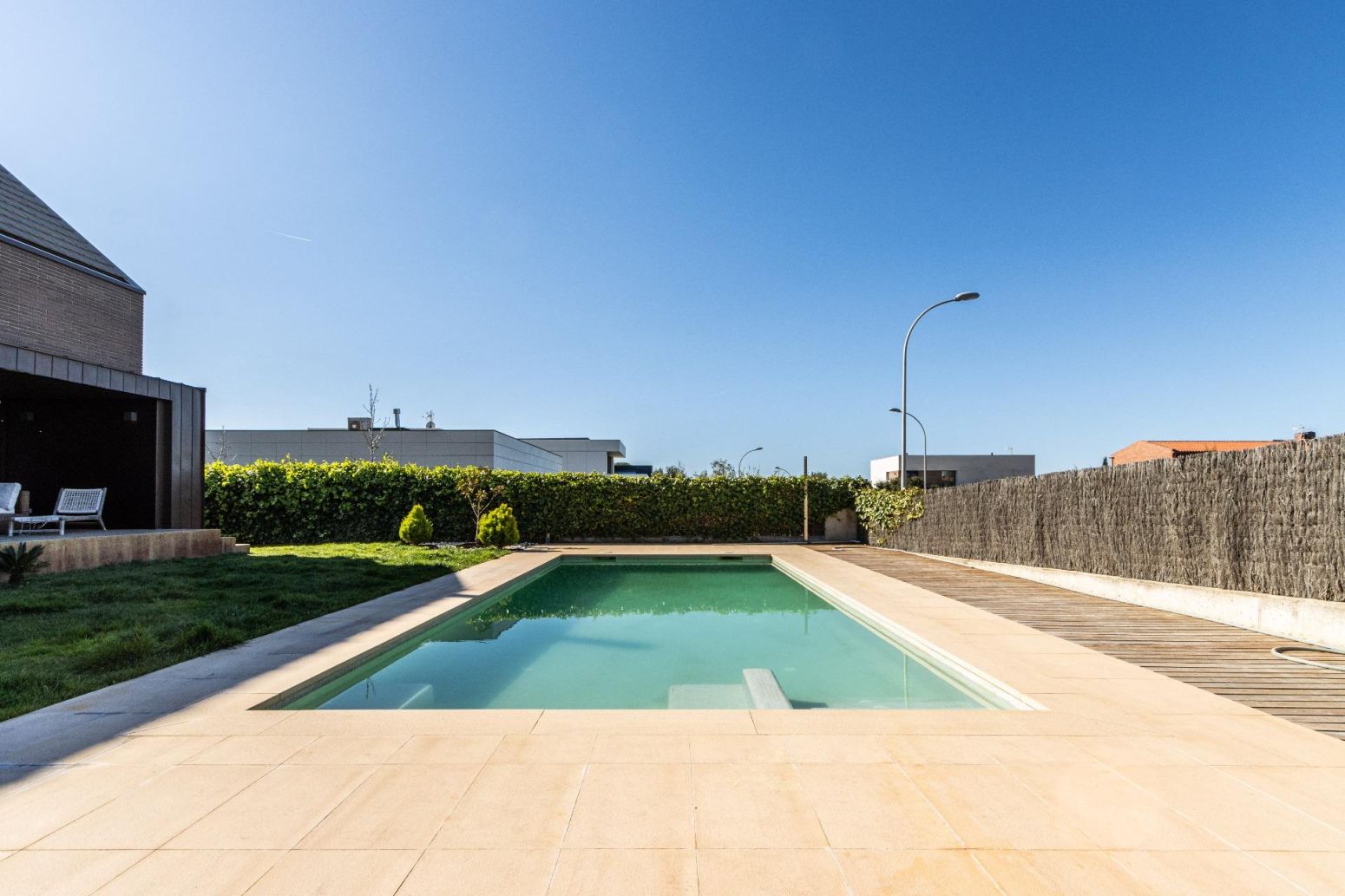 Piscina de Casa o xalet en venda en Matadepera amb Calefacció i Traster