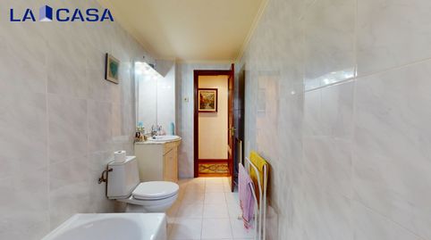 Foto 4 de Piso en venta en Centro - Ariz - Uribarri, Basauri