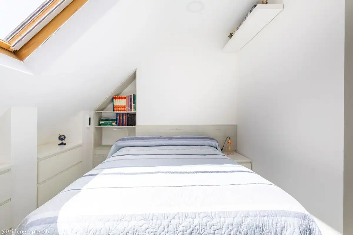 Habitación de Dúplex en venta en Madrid con Aire acondicionado, Calefacción y Terraza