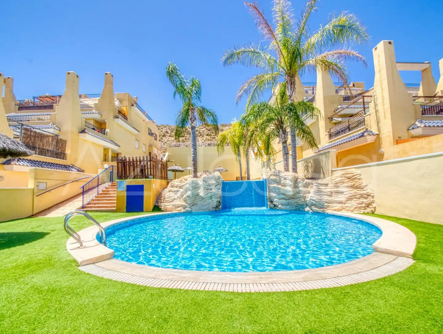Swimming pool of Flat for sale in Mutxamel  with Parquet flooring, Terrace and Community pool