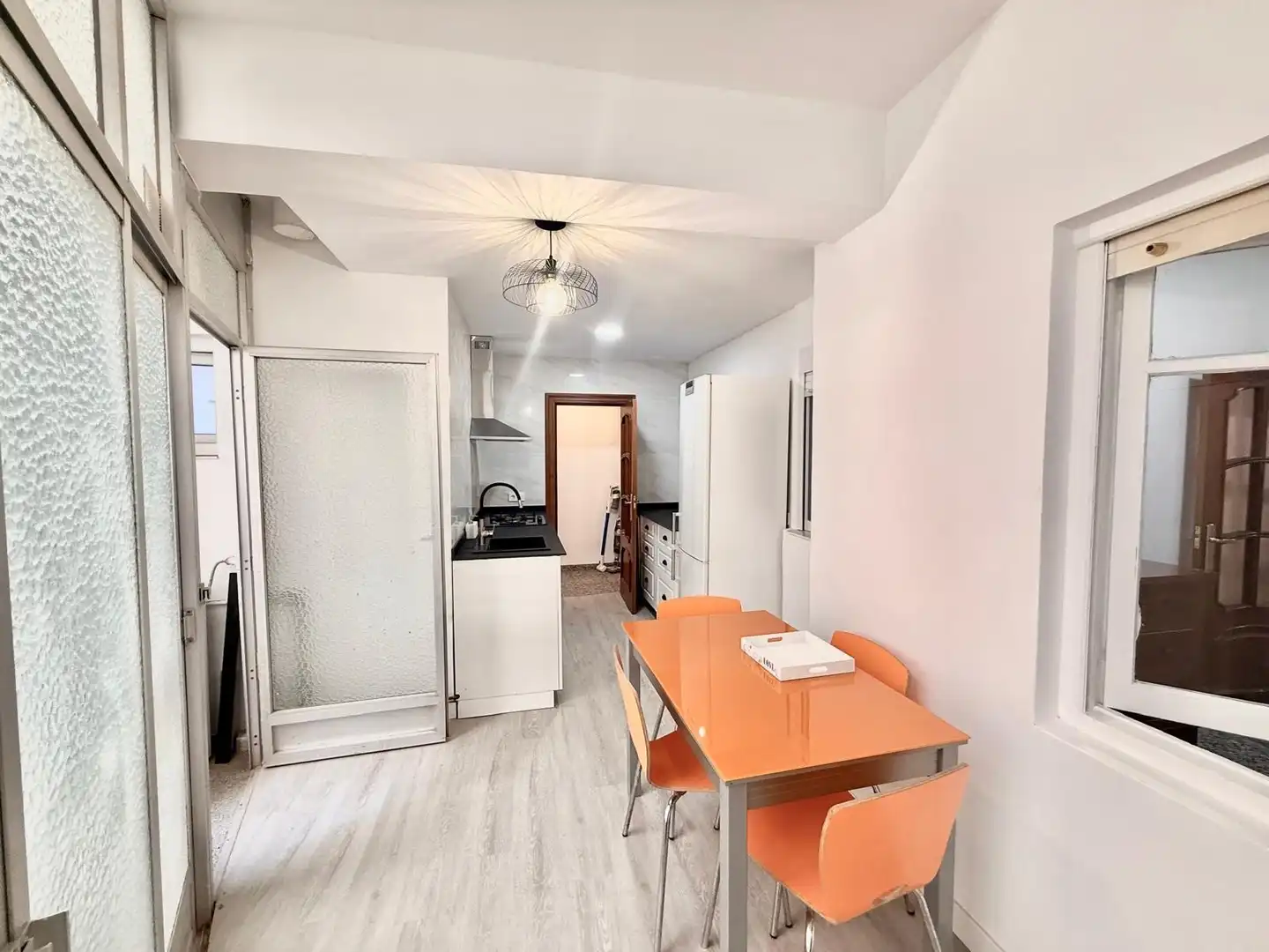 Cuina de Apartament de lloguer en Alicante / Alacant amb Aire condicionat, Moblat i Balcó