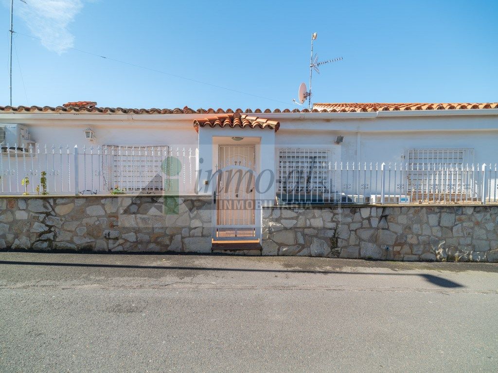 Außenansicht von Haus oder Chalet zum verkauf in Onda mit Klimaanlage, Terrasse und Schwimmbad
