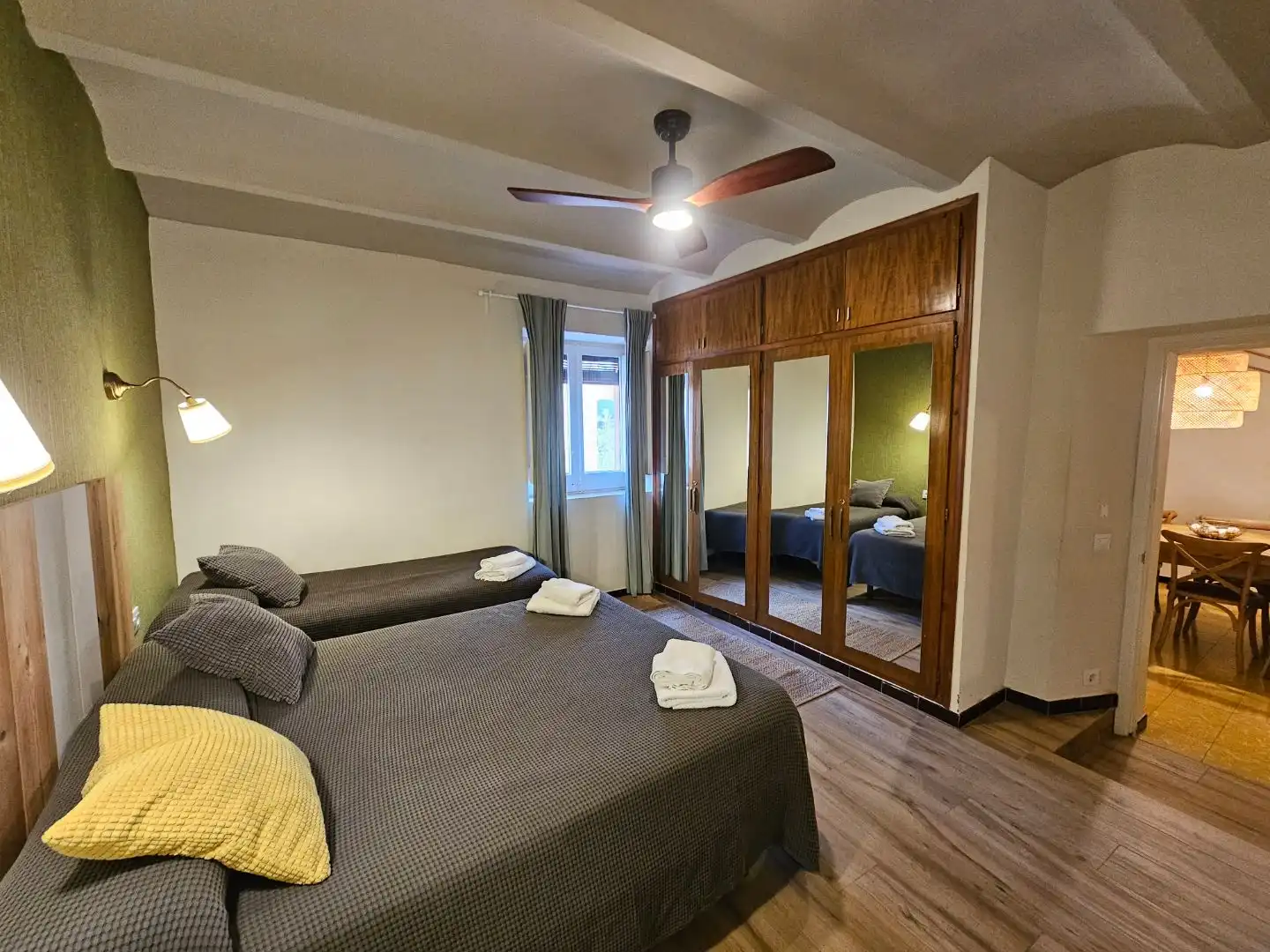 Casa con jardín en venta en Carrer Figueres 24, imagen 12