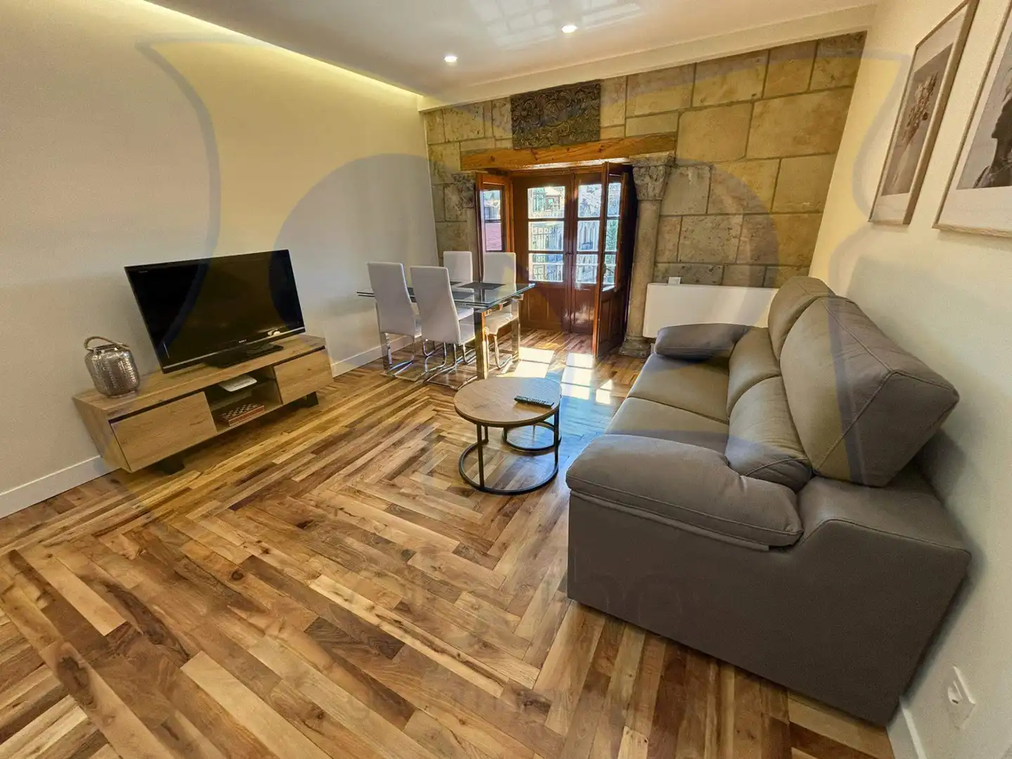 Living room of Flat for rent in Salamanca  with Furnished