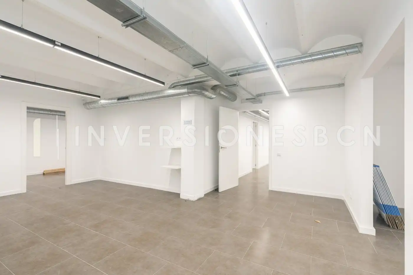 Local comercial de lloguer a Carrer Calabria, imagen 21