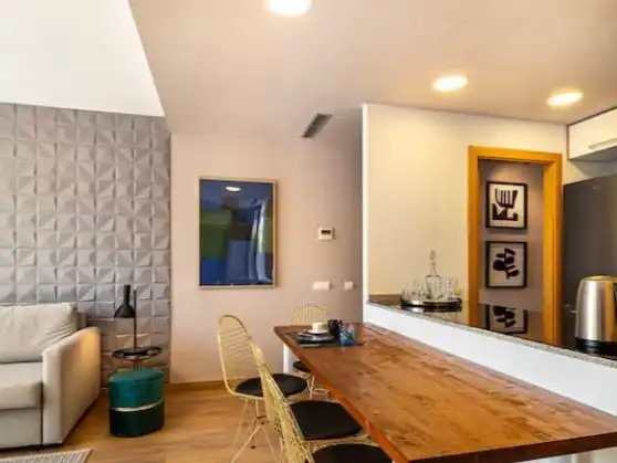 Piso con ascensor en venta en CALABRIA 10, imagen 2